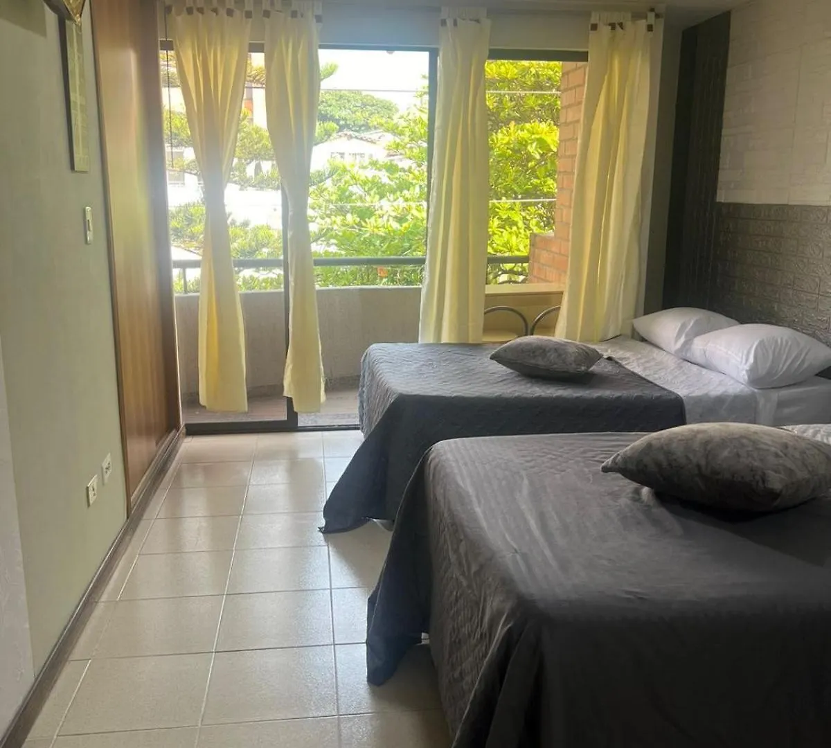 Capsule hotel Edificio Tamaiti Laureles Medellin Hotel Colombia