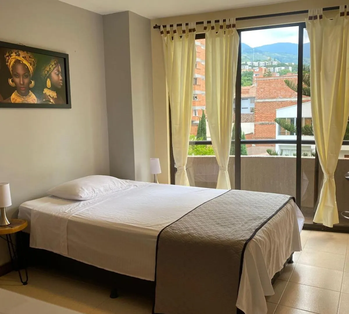 Edificio Tamaiti Laureles Medellin Hotel Capsule hotel
